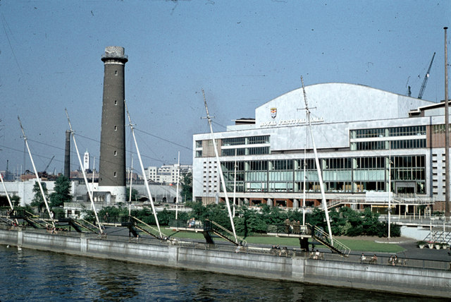 Royal_Festival_Hall_and_Shot_Tower_c1959
